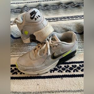 Nike Air Max 90 GS Layered Swoosh White/Volt/Grey Size 5Y DV3480-100